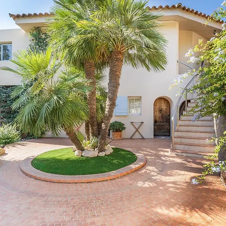 Marina Di Cavu B&B
