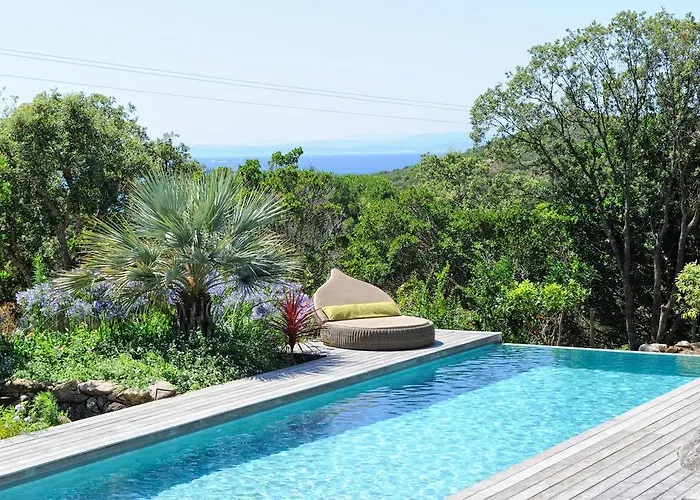 Bed and breakfast Marina Di Cavu 4*