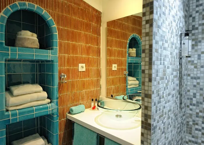 Bed and breakfast Marina Di Cavu 4*