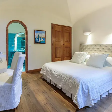 Marina Di Cavu Bed & Breakfast