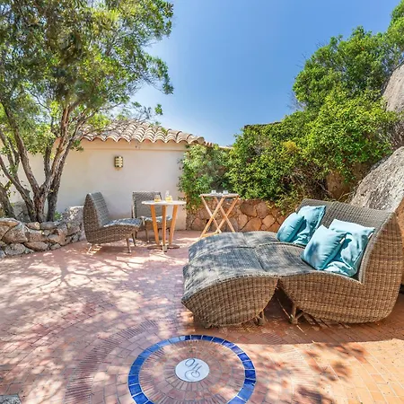 Bed & Breakfast Marina Di Cavu 4*