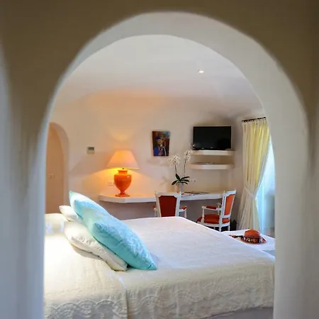 Marina Di Cavu Bed & Breakfast