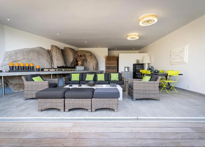 Panzió Marina Di Cavu 4*