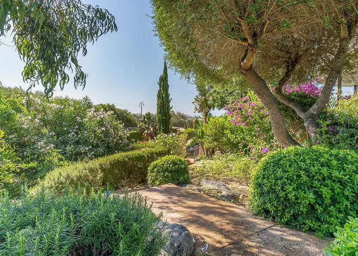 Panzió Marina Di Cavu